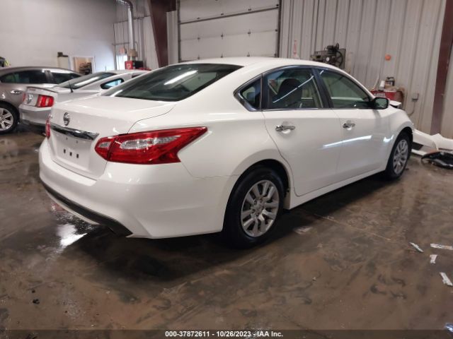 1N4AL3AP3HN347481 Nissan Altima 2.5 S