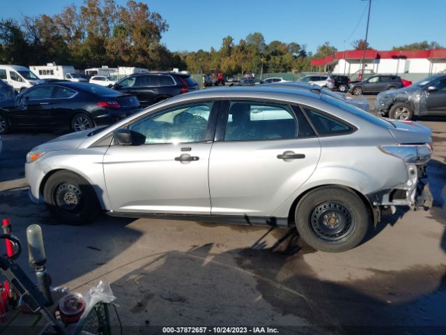 1FADP3E20GL249437 Ford FOCUS S