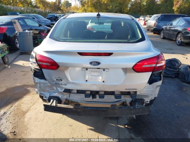 1FADP3E20GL249437 Ford FOCUS S