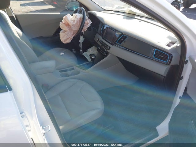 2019 KIA NIRO PLUG-IN HYBRID EX PREMIUM VIN: KNDCC3LDXK5216447