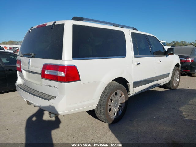 2011 LINCOLN NAVIGATOR L VIN: 5LMJJ3J57BEJ09762