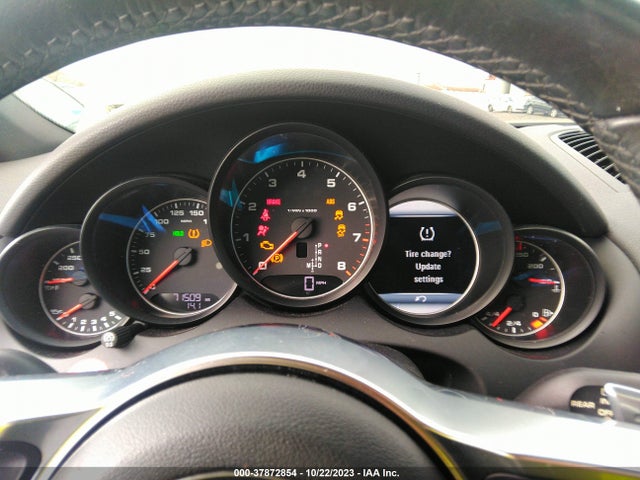 WP1AA2A26JKA00571 Porsche Cayenne