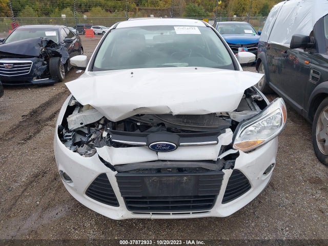 Ford FOCUS SE 2014 1FADP3F2XEL298737 Image 6