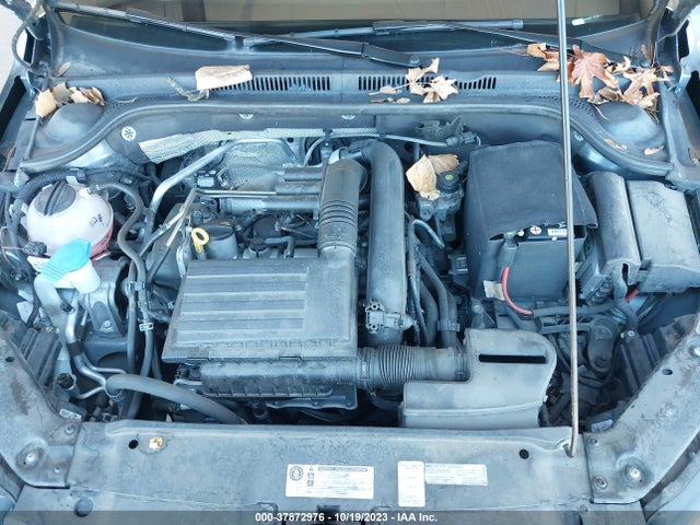 3VW2B7AJ9HM317929 Volkswagen Jetta 1.4t S