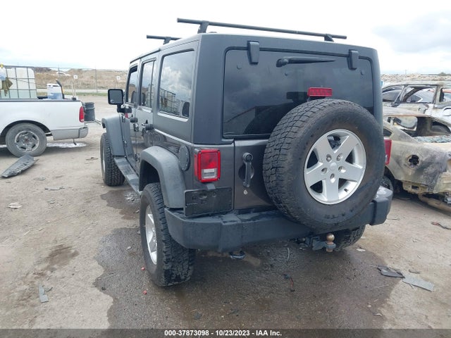 2014 JEEP WRANGLER UNLIMITED SPORT VIN: 1C4BJWDG2EL281689