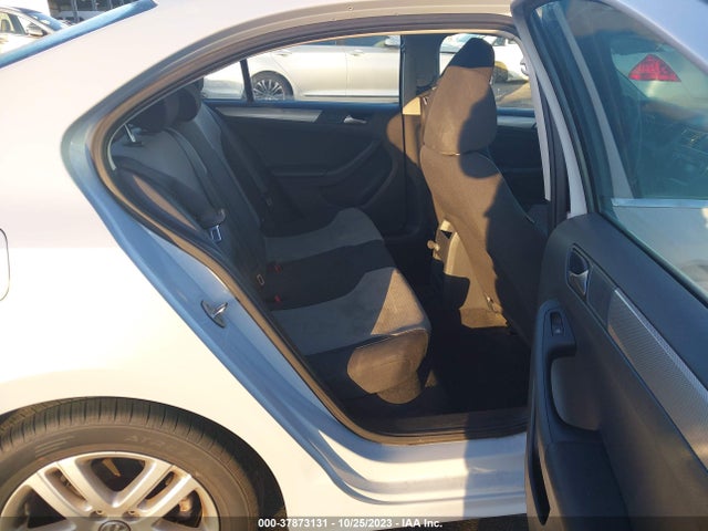 3VW2B7AJXHM233134 Volkswagen Jetta 1.4t S