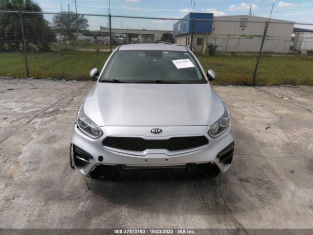 3KPF24AD0ME327167 KIA Forte Lxs