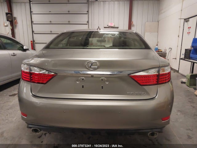 JTHBK1GG6F2185629 Lexus Es 350 Crafted Line