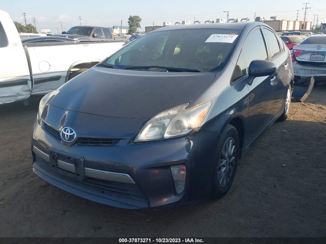 Toyota PRIUS PLUG-IN 2014 JTDKN3DP5E3058369 Image 2