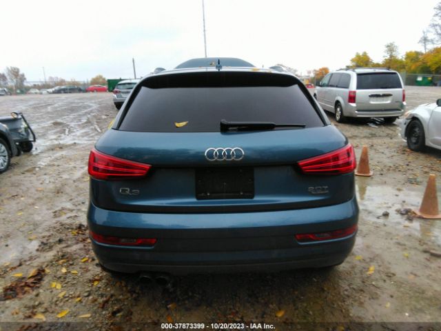 WA1JCCFS4JR010110 Audi Q3 2.0t Sport Premium/2.0t Premium
