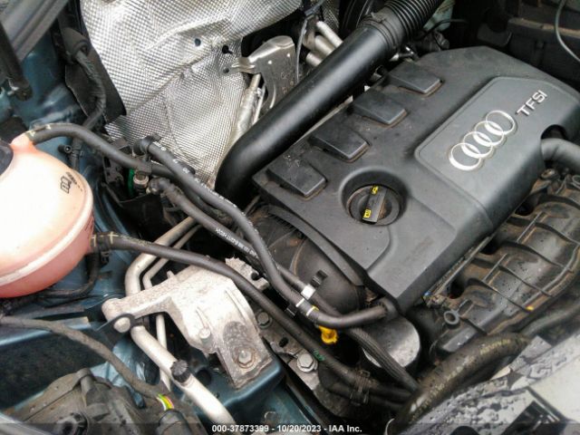 WA1JCCFS4JR010110 Audi Q3 2.0t Sport Premium/2.0t Premium