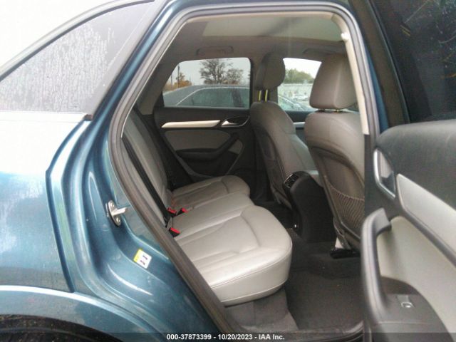 WA1JCCFS4JR010110 Audi Q3 2.0t Sport Premium/2.0t Premium