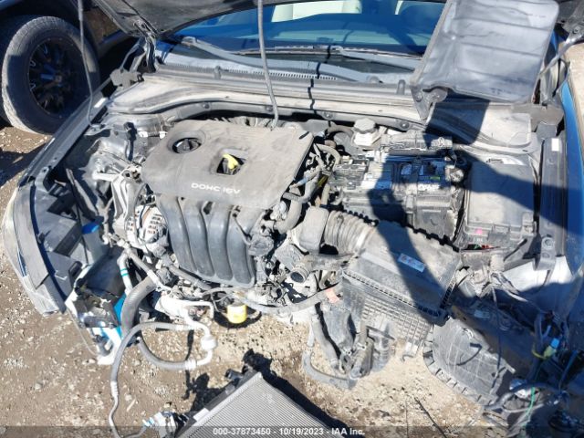 KMHD84LF2HU103681 Hyundai ELANTRA SE