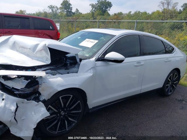1HGCY2F83PA031814 Honda Accord Hybrid Touring