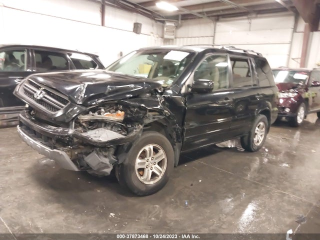 2004 HONDA PILOT EX VIN: 5FNYF18474B010319