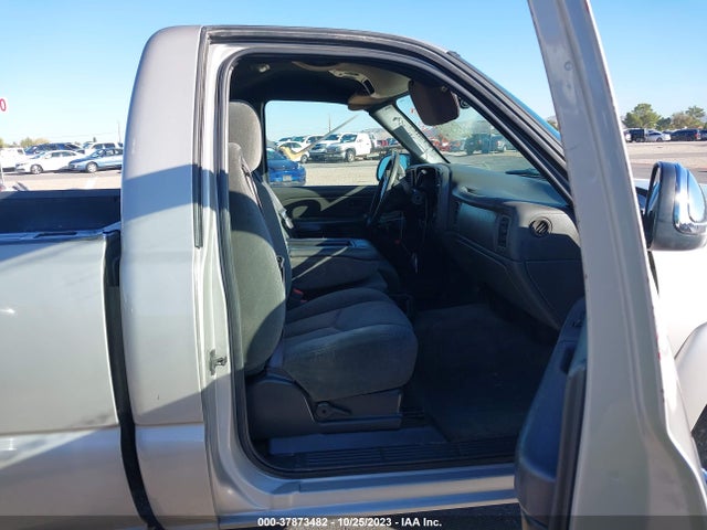 2004 CHEVROLET SILVERADO 1500 LS VIN: 1GCEC14V54Z172227