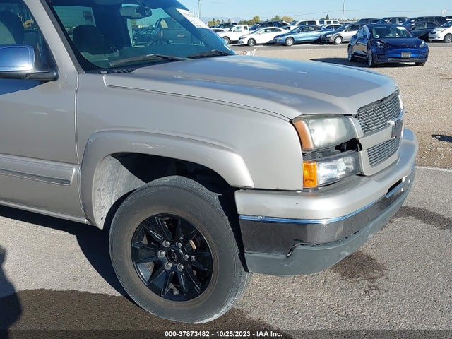 2004 CHEVROLET SILVERADO 1500 LS VIN: 1GCEC14V54Z172227