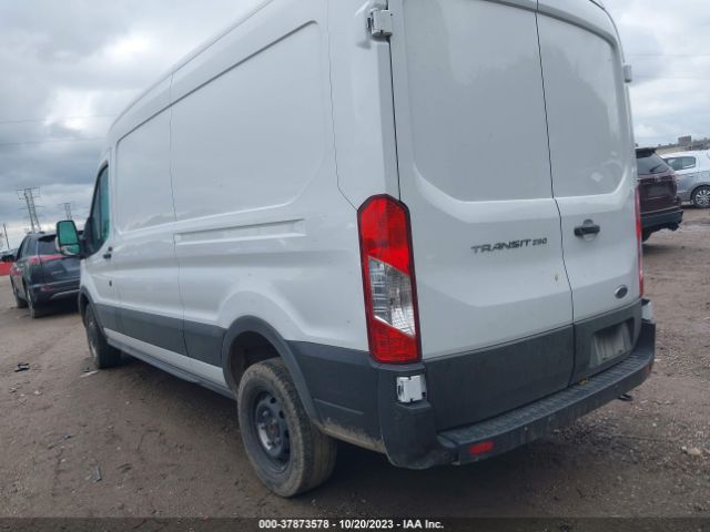 1FTBR1C88NKA63736 Ford Transit-250 Cargo Van