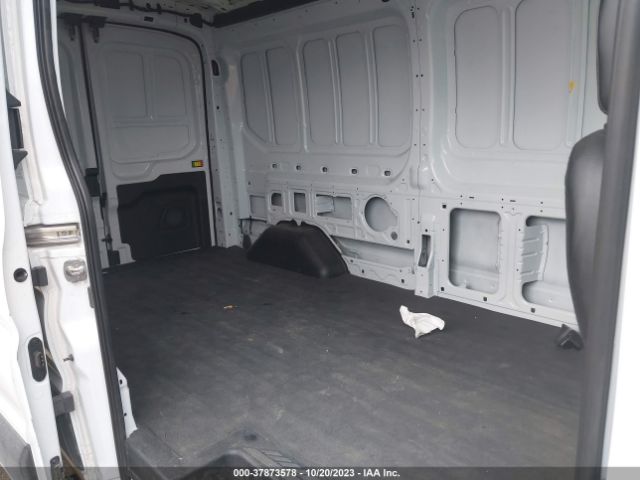 1FTBR1C88NKA63736 Ford Transit-250 Cargo Van