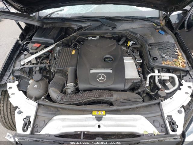 55SWF4JB5HU213943 Mercedes-Benz C 300 Sport/luxury/