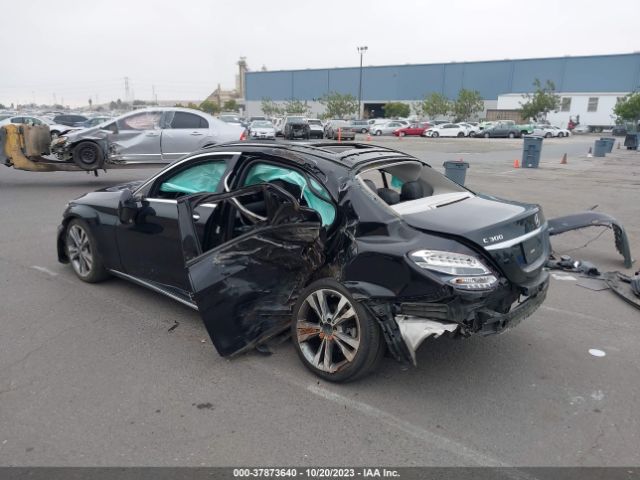 55SWF4JB5HU213943 Mercedes-Benz C 300 Sport/luxury/
