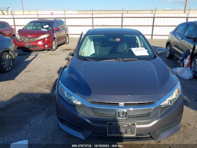 19XFC2F77GE073157 Honda Civic Sedan Ex