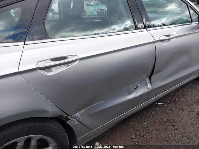 3FA6P0H79ER132159 Ford FUSION SE