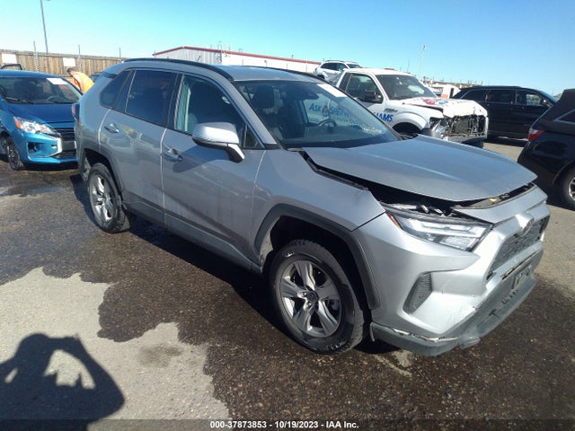 2022 TOYOTA RAV4 XLE VIN: 2T3P1RFV8NW263245