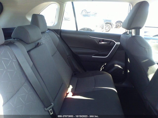 2022 TOYOTA RAV4 XLE VIN: 2T3P1RFV8NW263245