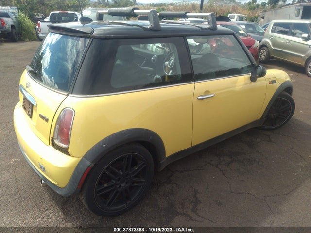 2006 MINI COOPER WMWRC33586TK65406 Photo 3