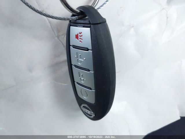 3N1CP5DV7NL485388 Nissan KICKS SR