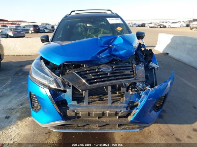 3N1CP5DV7NL485388 Nissan KICKS SR