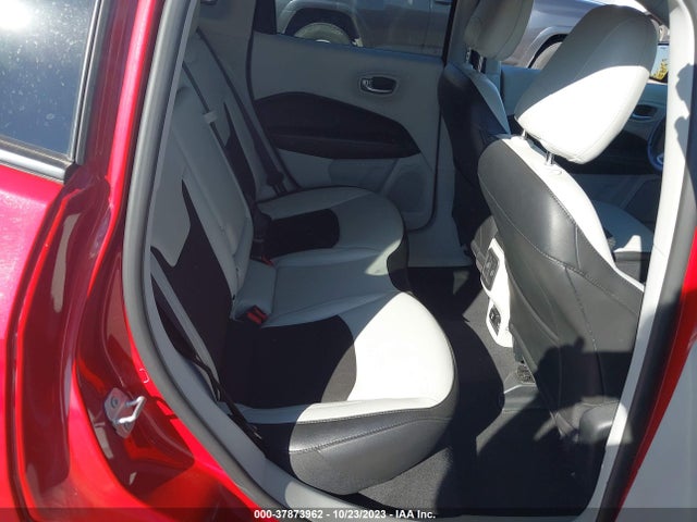 3C4NJDBB5MT584073 Jeep Compass Latitude