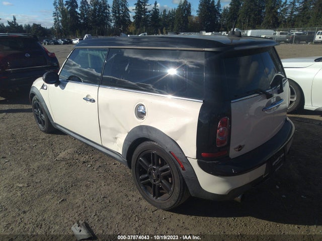 2011 MINI COOPER S CLUBMAN WMWZG3C50BTY35199 Photo 2
