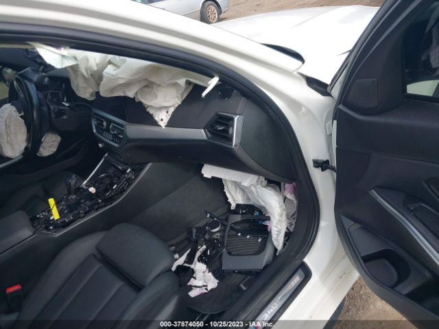 2021 BMW 3 SERIES 3MW5U7J07M8B85738 Photo 4