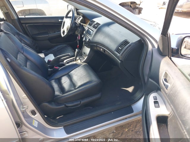 2004 HONDA ACCORD SDN EX VIN: 1HGCM56894A089595