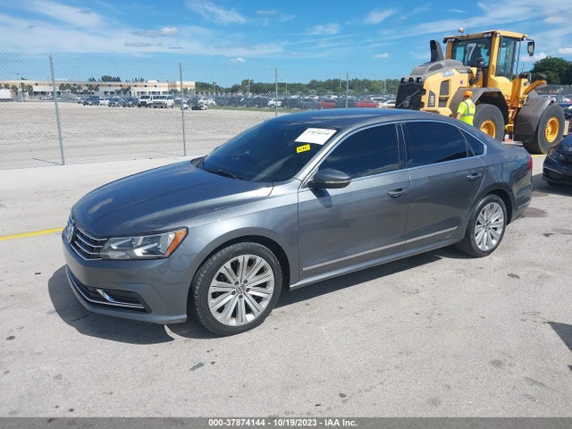 1VWAS7A33GC013475 Volkswagen Passat 1.8t S
