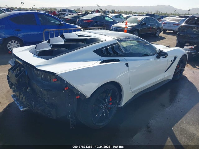 Chevrolet Corvette 2lt 2015 1G1YD2D75F5122903 Image 4