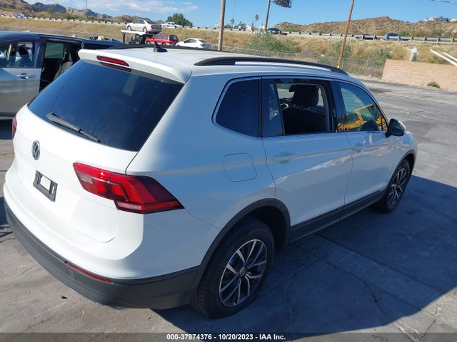 3VV3B7AX8KM153142 Volkswagen Tiguan Sel