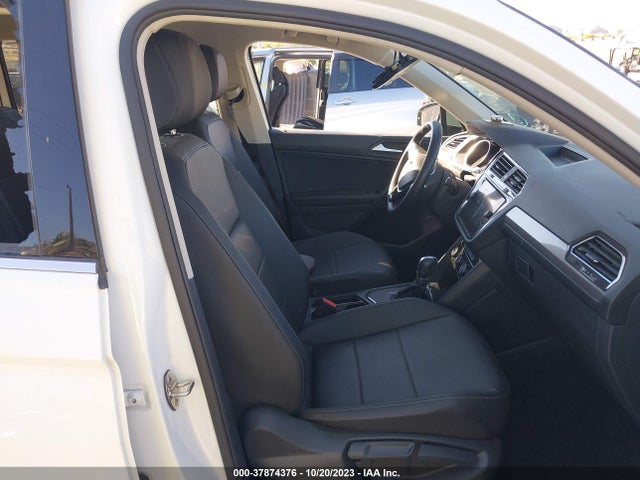 3VV3B7AX8KM153142 Volkswagen Tiguan Sel