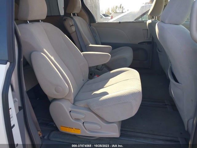 2012 TOYOTA SIENNA LE VIN: 5TDKK3DC9CS238083