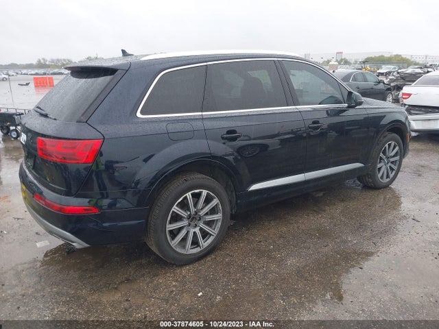 WA1LHAF79JD013897 Audi Q7 2.0t Premium