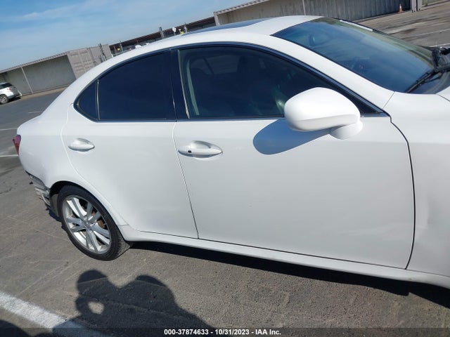 2007 LEXUS IS 250 VIN: JTHBK262175050201
