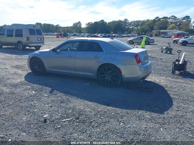Chrysler 300 Limited 2015 2C3CCAAG8FH921946 Image 3
