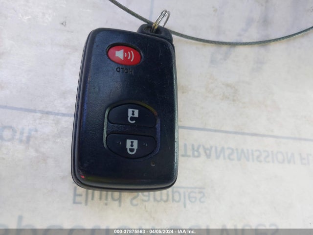 Toyota Prius Two 2015 JTDKN3DU0F0483698 Image 11
