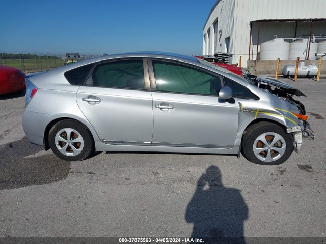 Toyota Prius Two 2015 JTDKN3DU0F0483698 Image 14