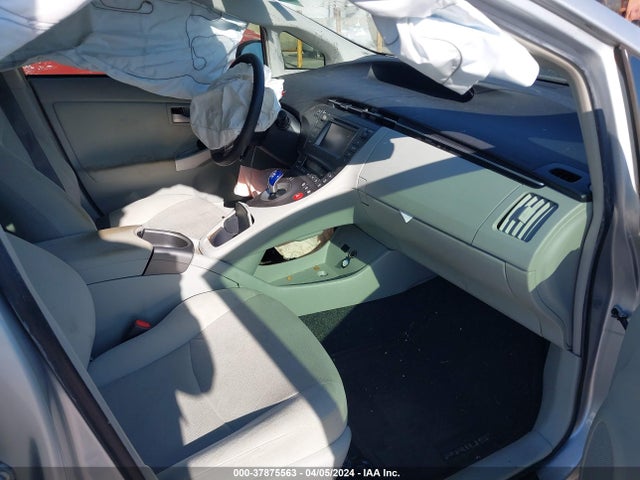 Toyota Prius Two 2015 JTDKN3DU0F0483698 Image 5