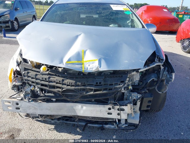 Toyota Prius Two 2015 JTDKN3DU0F0483698 Image 6