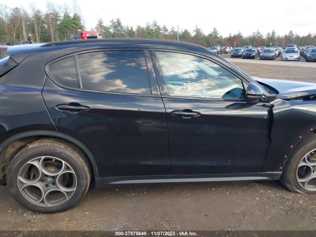 ZASFAKPN3J7B63259 Alfa Romeo Stelvio Sport Awd