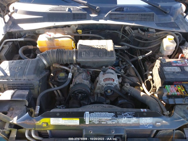 2003 JEEP LIBERTY SPORT VIN: 1J4GL48KX3W708223